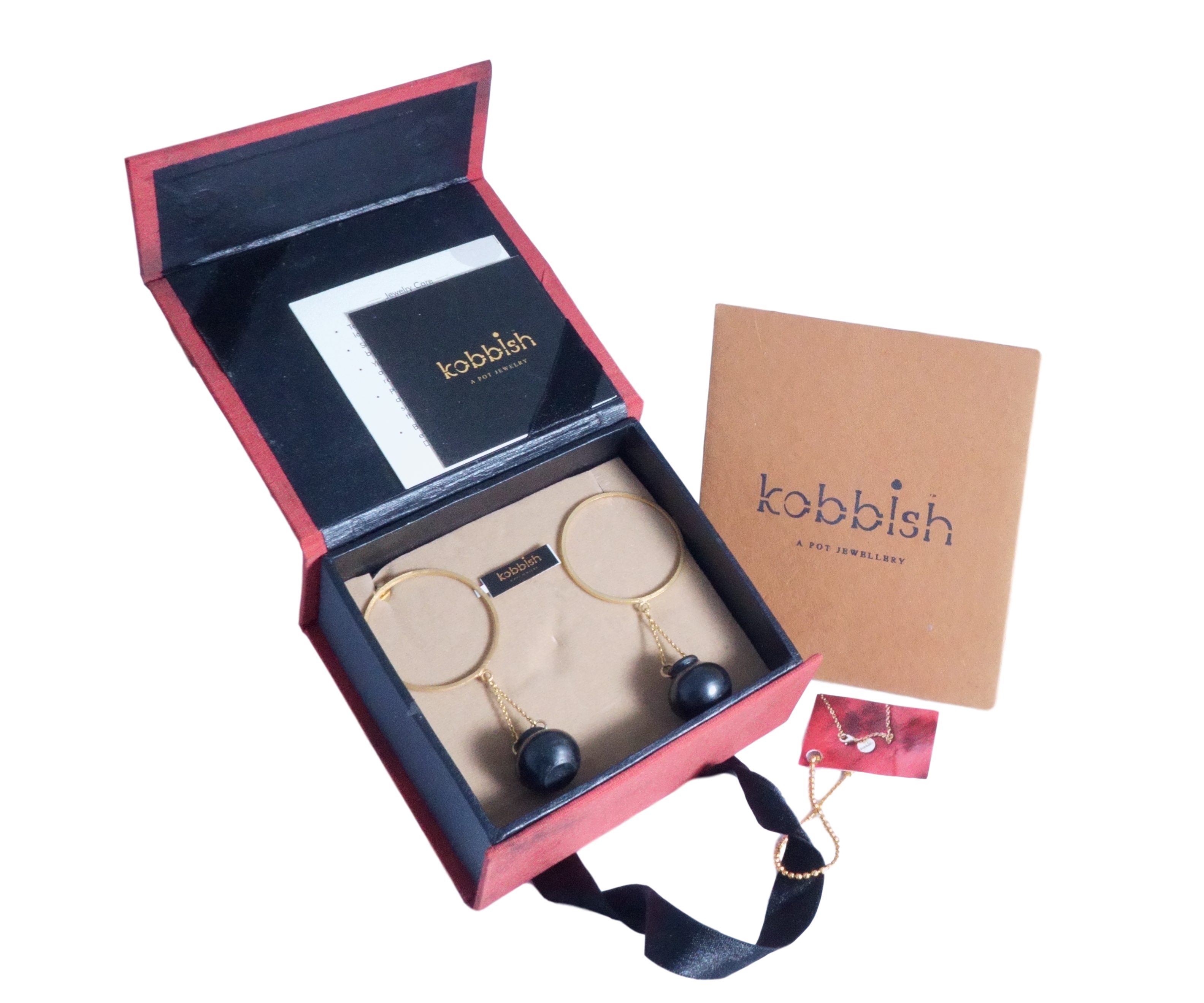 natural and artistic